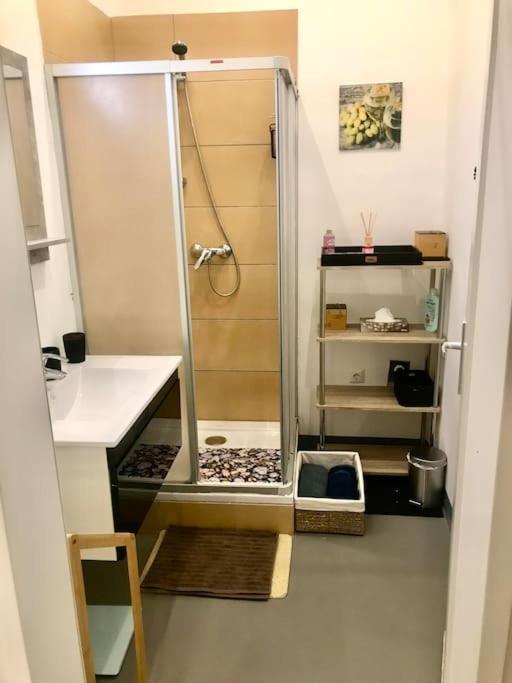 Klimatisierte Sehr Zentrale Wohnung-Loftstyle- 维也纳 外观 照片